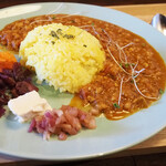 紅茶とクラフト酒のお店 タイフーン - 