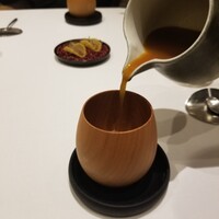 ad hoc  - アミューズ 白身魚のスープ