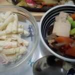 ひなた食堂 - マカロニサラダ　筑前煮　各１００円