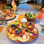 Kaila Cafe & Terrace Dining - 