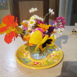 マドカカフェアンドハーブ - ビタミンカラーのアレンジメント