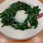 Saizeriya - 半熟卵のほうれん草のソテー　268円