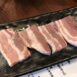 ホルモン焼き やまだ - △豚カルビ480円