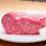 肉割烹 上 - 本日のお肉♡