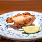 肉割烹 上 - 下関の天然虎河豚の唐揚げ