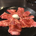 黒毛和牛 焼肉うし雅 - 