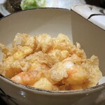 にい留 - 天丼・・天丼には「しじみ汁」付。主人が頂きましたが、美味しいと。