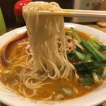 中華料理 龍月 - 麺リフト