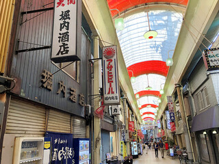 Horiuchi Saketen - 天五中崎通り商店街に堀内酒店