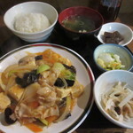 Izakaya Shiki - 豚肉と豆腐のピリ辛炒め定食（日替り）750円