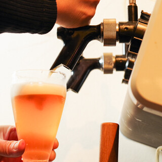 A must-see for alcohol lovers! Weekly local beer, wine, and homemade sake are also available.