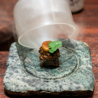 USHIMITSU NISHIAZABU - ツラミ×スモーク