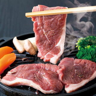 [Specialty dish] Enjoy Sapporo Yasuke's proud Genghis Khan (Mutton grilled on a hot plate)!