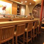 橘 - 店内カウンター席