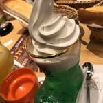 コメダ珈琲店 新宿御苑前店 - 