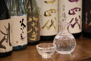 Sumibi Yaki Tori Kicchin Hiyoko Isuto - 日本酒