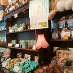 北浜レトロ - １階店内