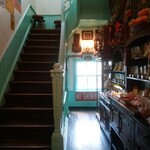 北浜レトロ - １階店内