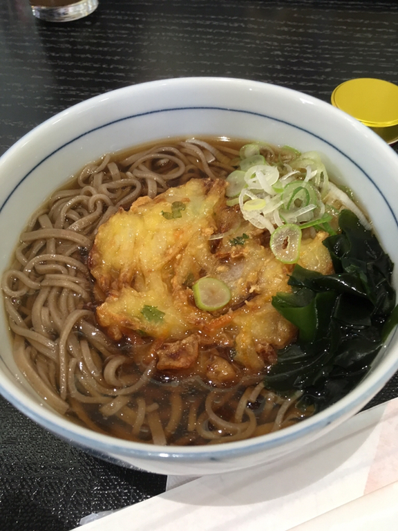 『電車待ちスポット』by luxun : コスモスカフェ - 佐久平/カフェ [食べログ] 電車待ちスポット(luxun)-コスモスカフェ