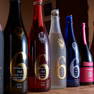 提供新政和黑龙等品种齐全的很难买到的日本酒。