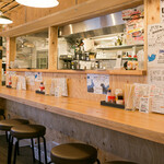 浦野屋 やきとんてるてる - カウンター