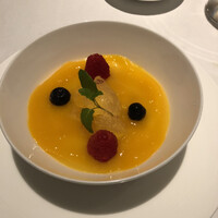 カントニーズ 燕 - 