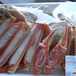 丸田魚店 - 食べやすくカットしてあります。