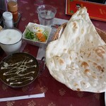 パキスタン・アラビアン・インド料理 デラ - A MEAL　ほうれん草とマトン