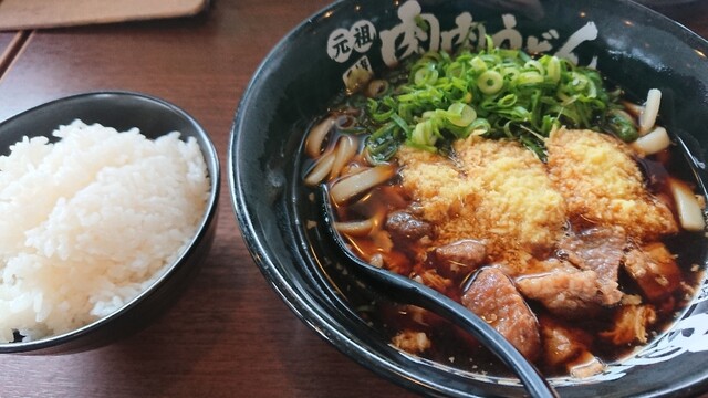 元祖肉肉うどん 鳥栖店 新鳥栖 うどん 食べログ 元祖肉肉うどん 鳥栖店 新鳥栖 うどん 食べログ