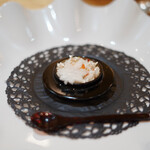 トゥ・ラ・ジョア - 