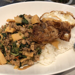 泰処セマクテ - ガパオ