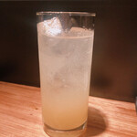 オオクサ - ゆず酒680円
      ソーダ割り＋100円