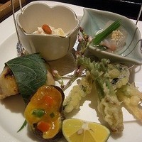 KATO'S DINING & BAR - 