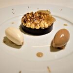 ロオジエ - マスカルポーネのクレーム　葛練り風アマレットのジュレ