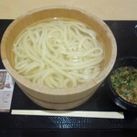 Marugame Seimen - 釜揚げうどん、290円