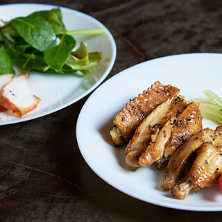 Homemade Raw Chocolate and Smoked Chicken are Also Recommended