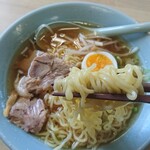 香味徳 - 縮れ麺