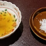 馳走 啐啄一十  - 薬味、29年間継ぎ足しのポン酢・塩(地中海キプロス産)