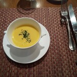 フレンチレストラン キャトル・ヴァン - コーンスープ