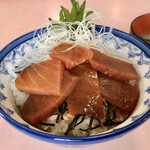 梶ノ亭 - マグロ丼 1,050円税別