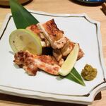 おいしいワイン 季節のお料理 ハチアナ - 桜姫鶏塩焼き