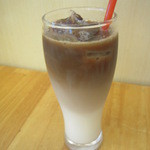 洋食屋 ルーアン - カフェオーレ　ツートンカラーでお洒落～♪