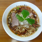 ラーメン専科 竹末食堂 - 黒醤油中華そば