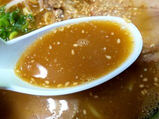 Ramen Semmon Ten Fujiwara Rairaiken - 豚骨とカレーのハーモニー