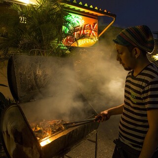 ジャマイカ名物「ジャークチキン」