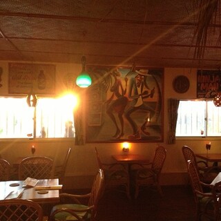 サンビーチすぐそば！日中もロケーション抜群！！