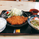 Te Uchi Udon Tanuki - 