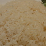 スコッツロード キッチン - お米は、タイ産「ジャスミンライス」と国産「ブレンド米」を使用