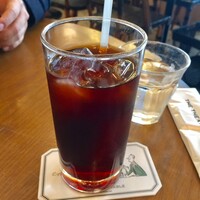 THE THEATRE TABLE - アイスコーヒー