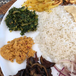 コジコジ - 手前から
                                茄子
                                ココナツ
                                大根の葉
                                大根
                                カシューナッツ